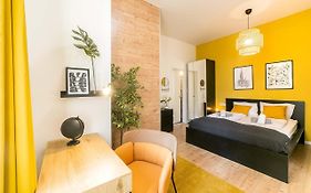 A13- Boutique Apartments, Best Location, By Bqa